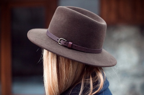 Hat marron