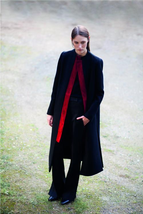 zeus-and-dione-aw-16-4