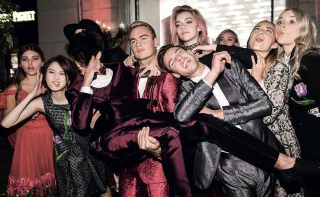 L'officiel - Comment les millenials changent la mode ?